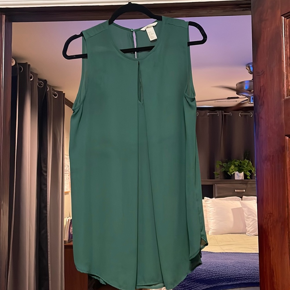 H&M Green Peek-a-Boo Blouse Size XL